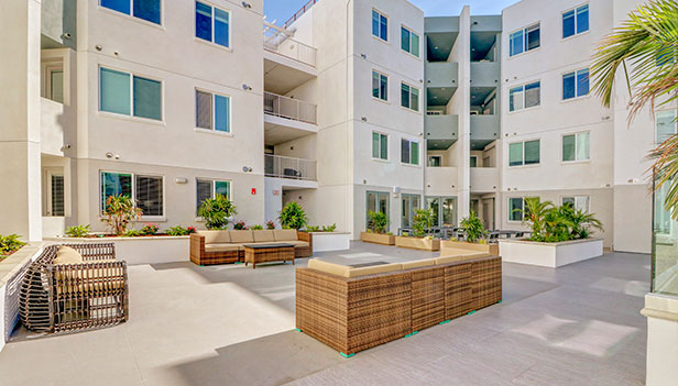 The Seacrest Community